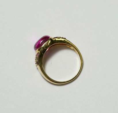 BAGUE jonc en argent doré 925/°° (vermeil)...