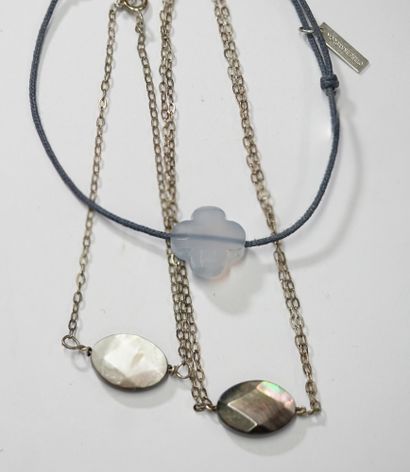 MORGANE BELLO - BRACELET sur cordonnet noir...