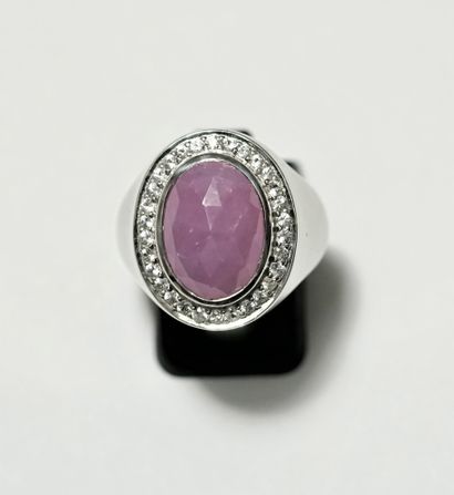 BAGUE en argent 925/°°, de forme chevalière,...