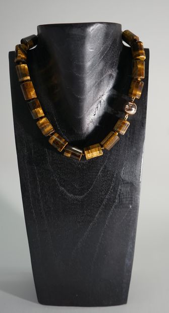 NECKLACE made of faceted cylinders of tiger...