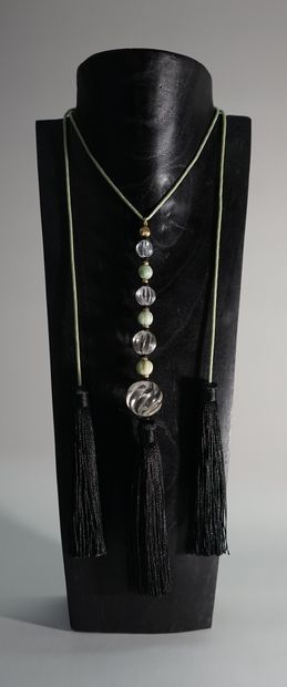 Art Deco style NECKLACE made of a long pendant...