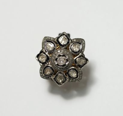 RING in 9K yellow gold (375°) and 925° silver...
