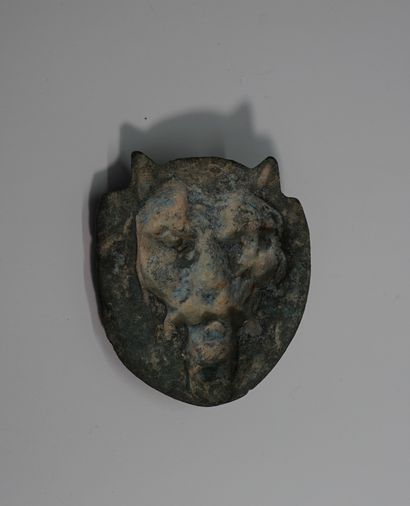 Small bronze wall lamp in the shape of a...
