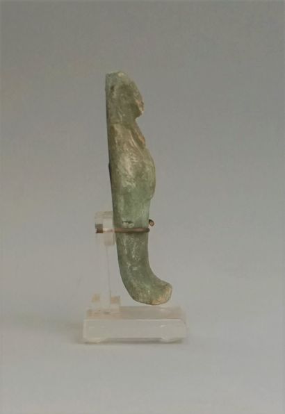 Oushebti green earthenware. 9.5x3cm