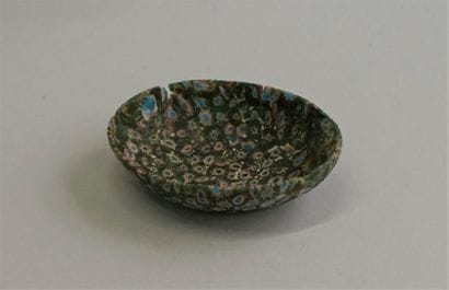 Bowl in millefiori. Phoenician style. 2x...