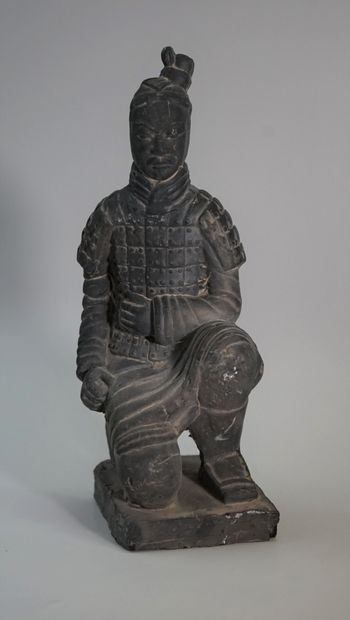 Old statuette of Asian fighter

H: 20cm
