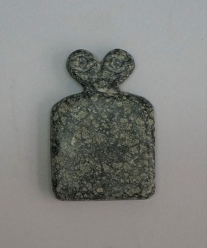 Idol with big eyes in green and black granite...