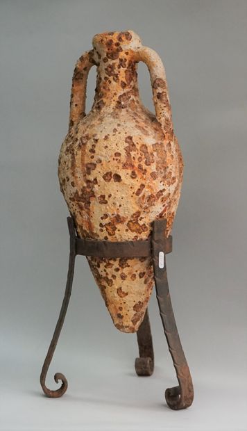 Amphora on base. Terracotta. Roman style....
