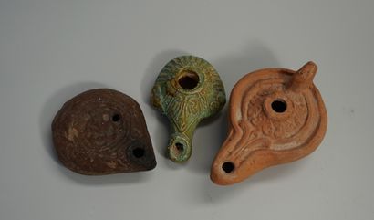 Set of 3 oil lamps in beige, brown and glazed...
