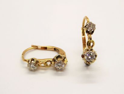 DORMEUSES in 18K (750/°°) gold, set with...