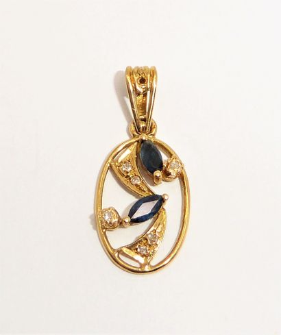 PENDANT in 18K (750/°°) yellow gold, set...