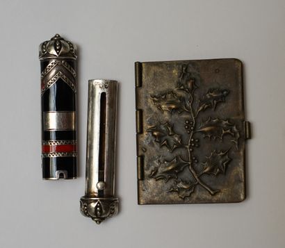 Silver lipstick case (min 800/°°) with black...