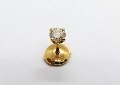 EARRING in 18K yellow gold (750/°°°) set...