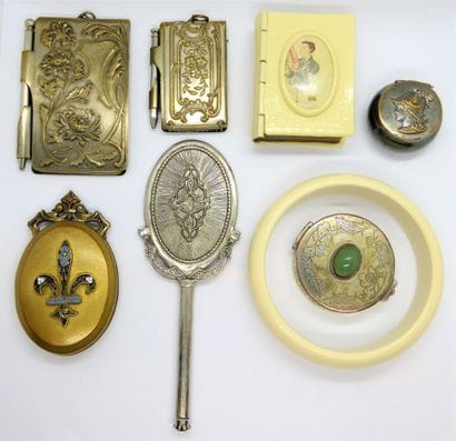 SET composed of 2 silver plated BALLBOXES,...