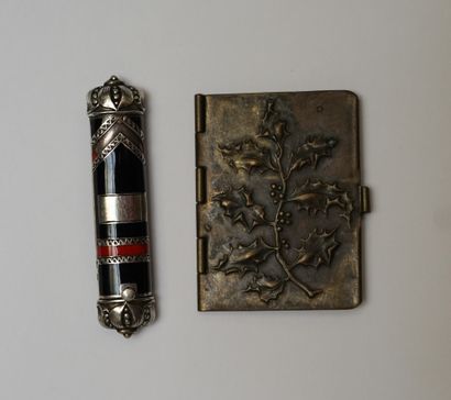 Silver lipstick case (min 800/°°) with black...