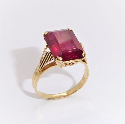 HORSE RING in 18K yellow gold (750/°°) set...