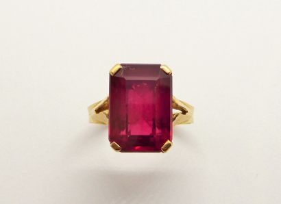 HORSE RING in 18K yellow gold (750/°°) set...