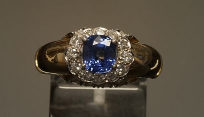 Ring in 18k (750/°°) yellow and white gold,...