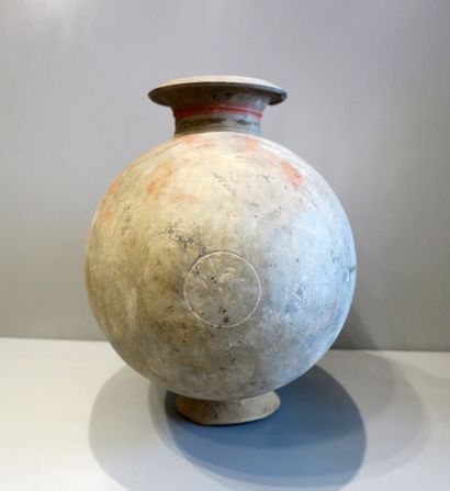 Vase of form known as 