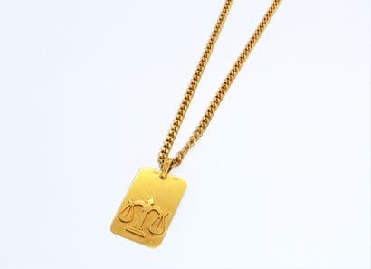 18K (750/°°) yellow gold PENDANT, featuring...