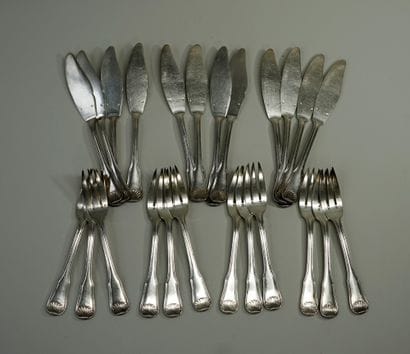 RAVINET DENFERT - 12 FISH CUTLERY in silver...