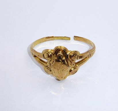 BRACELET in 18K (750/°°) yellow gold with...