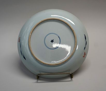 Porcelain cup with 