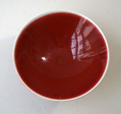Ox blood cup. China, XXth, apocryphal mark....