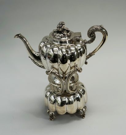 Silver samovar 925/°°, with large gadroon...