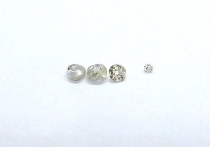 LOTde 4 diamants taille ancienne, poids de...