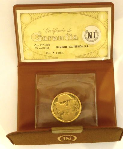 LOT de 2 PIECES: l'une en or 999/°° Monnaie...