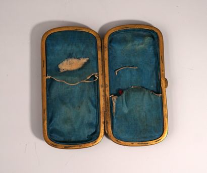 Cigar case in tortoise shell. Centered with...