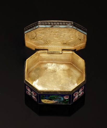 PILLAR BOX in silver with vermeil inside,...