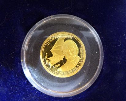 LOT de 2 PIECES en or 999/°°: Monnaie de...