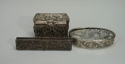 Set of 3 boxes in silver plated metal: one...