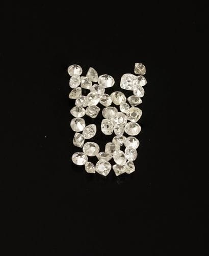 MELEE de diamants taille ancienne pour 4.7cts...