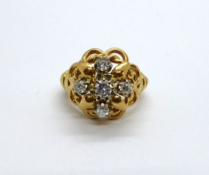 Yellow gold 18K (750/°°) cabbage ring with...