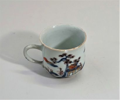 Coffee cup in Imari polychrome porcelain....