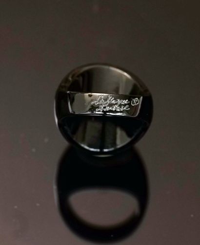 LALIQUE FRANCE - BAGUE DOME en cristal noir,...