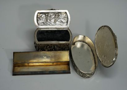 Set of 3 boxes in silver plated metal: one...