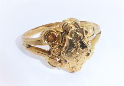 BRACELET in 18K (750/°°) yellow gold with...