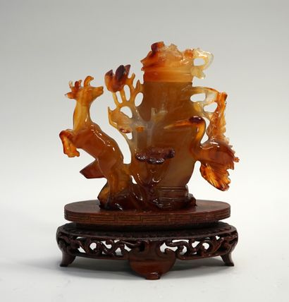 Covered pot in shaded agate with deer, crane...
