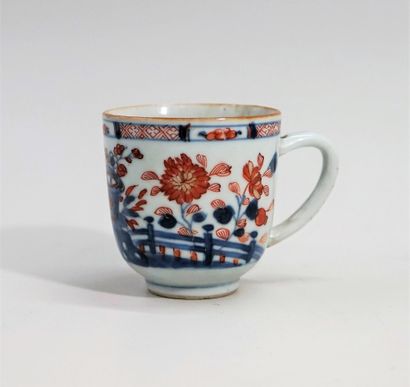 Coffee cup in Imari polychrome porcelain....