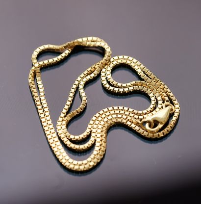 CHAINE en or jaune 18k (750/°°) à maille...