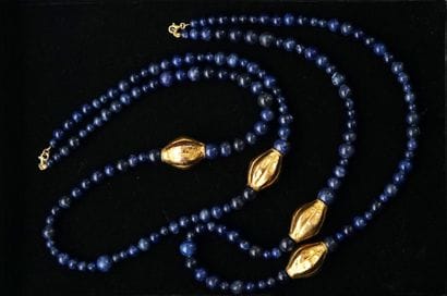 SET of two blue hard stone (lapis, sodalite...
