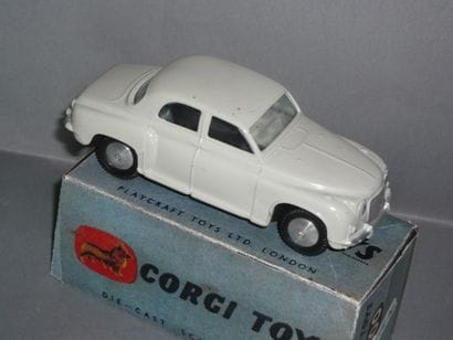 CORGI TOYS Rover 90 (TBE) grey