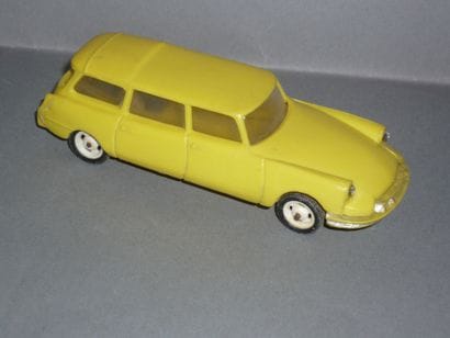CLE n°23 Citroen DS break