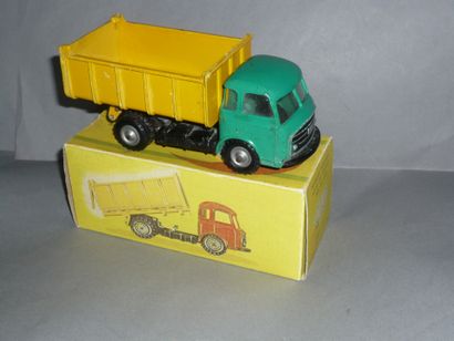 CIJ Saviem green/yellow coal bucket (as ...