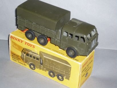 DINKY TOYS n°80B Berliet all terrain