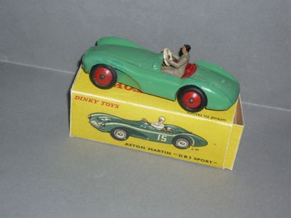 DINKY TOYS GB n°110 Aston Martin green (as...